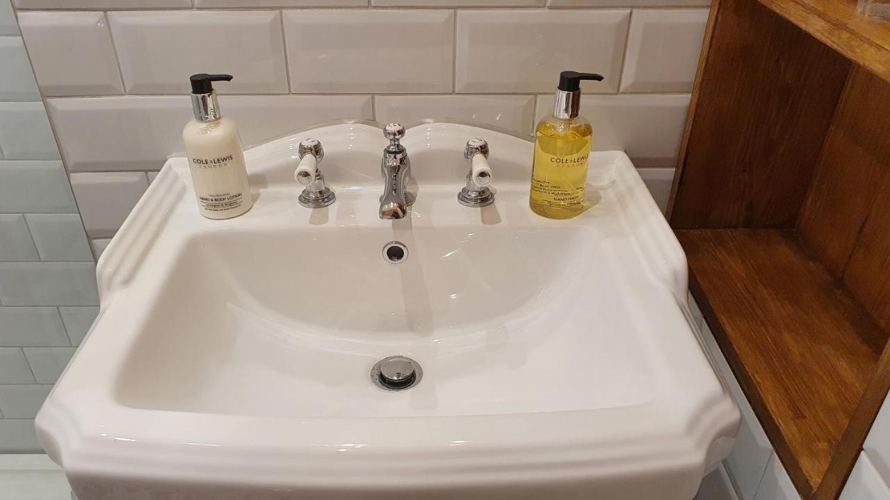 Abbeyfield Vintage Style Boutique B&B Торкі Екстер'єр фото