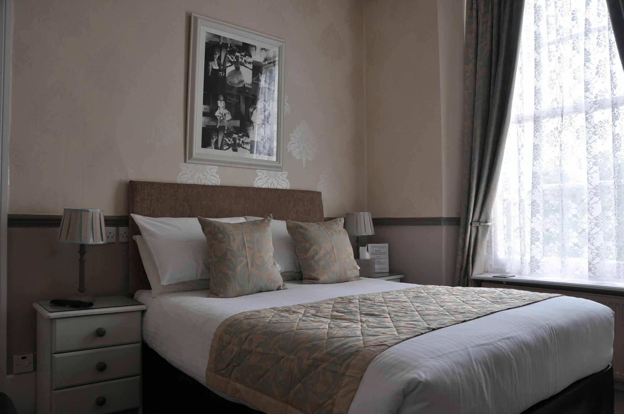 Abbeyfield Vintage Style Boutique B&B Торкі Екстер'єр фото
